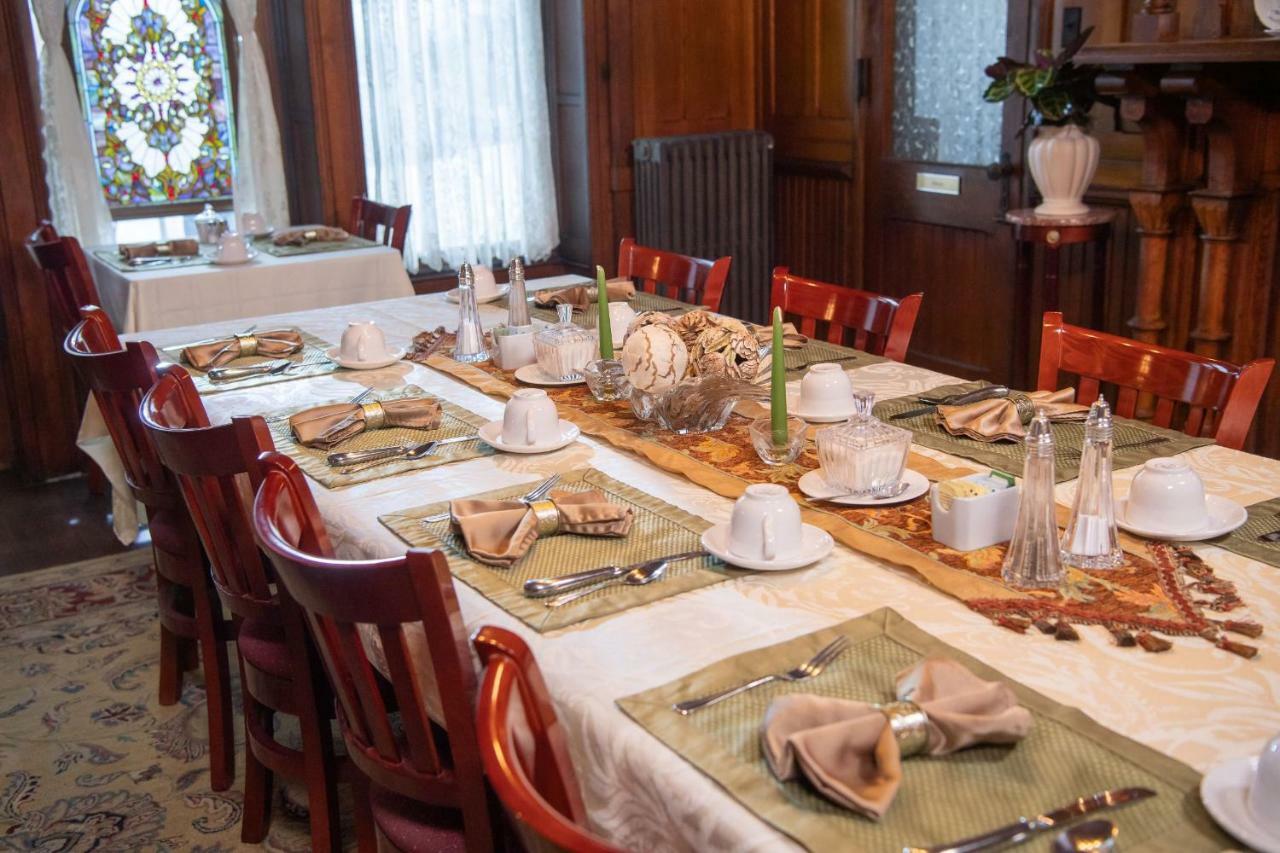 Spencer House Bed & Breakfast Ери Екстериор снимка