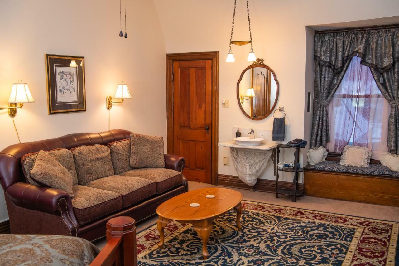 Spencer House Bed & Breakfast Ери Екстериор снимка