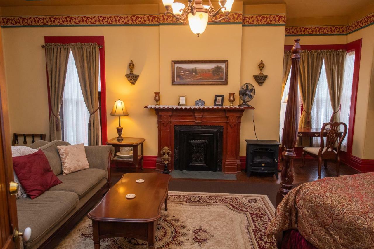Spencer House Bed & Breakfast Ери Екстериор снимка