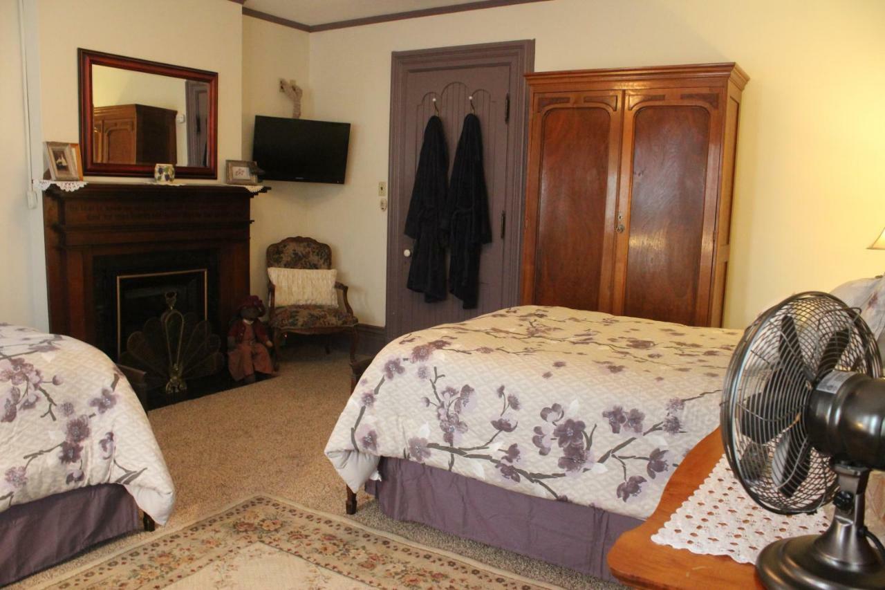 Spencer House Bed & Breakfast Ери Екстериор снимка